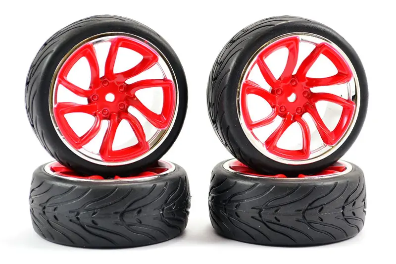 1/10Th On Road Street/Tread Tyres Red/Chrome Wheels - Set Of 4 1