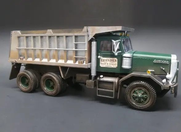 Amt Autocar Dc9964-B Dump Truck 1:25 - Amt1150 2