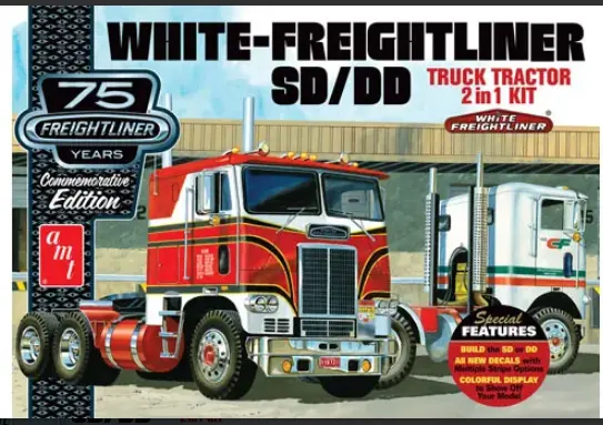 Amt White Freightliner Sd-Dd 2-In-1 1:25 - Amt1046 1