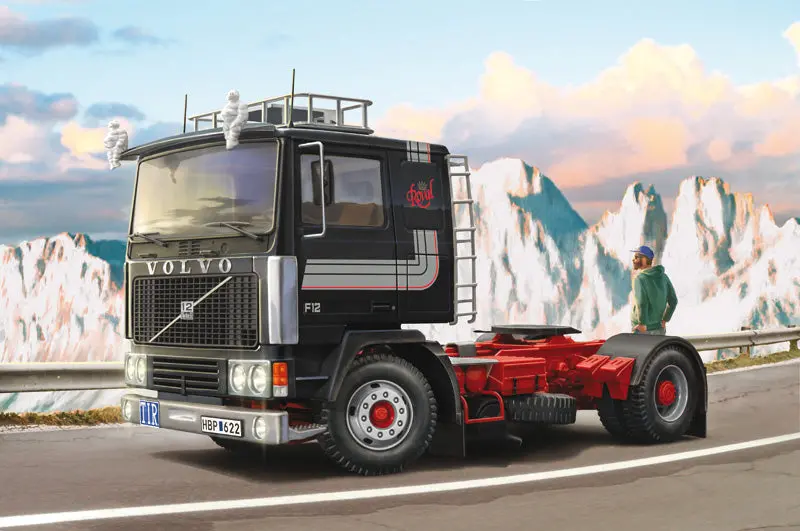 Italeri Volvo F12 Intercooler Low Roof W/ Accessories 1:24 - 3957S 2