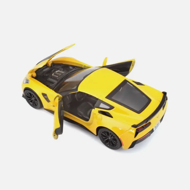 Maisto 2015 Chevrolet Corvette Z06 Coupe 1:24 - 31133 2