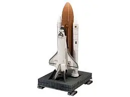 Revell Space Shuttle Discovery W/ Booster Rockets 1:144 - 04736 2