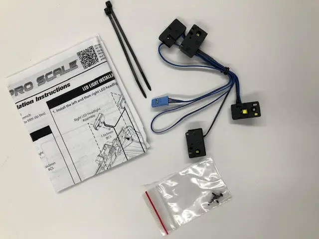 Traxxas Pro-Scale Light Kit Suit Trx-4M Defender - 9784 1
